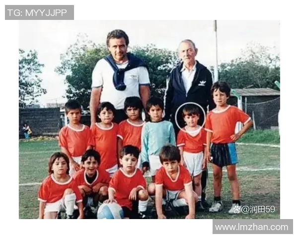 富家儿子如何在足球场上逆袭成明星球员的励志故事与成长历程